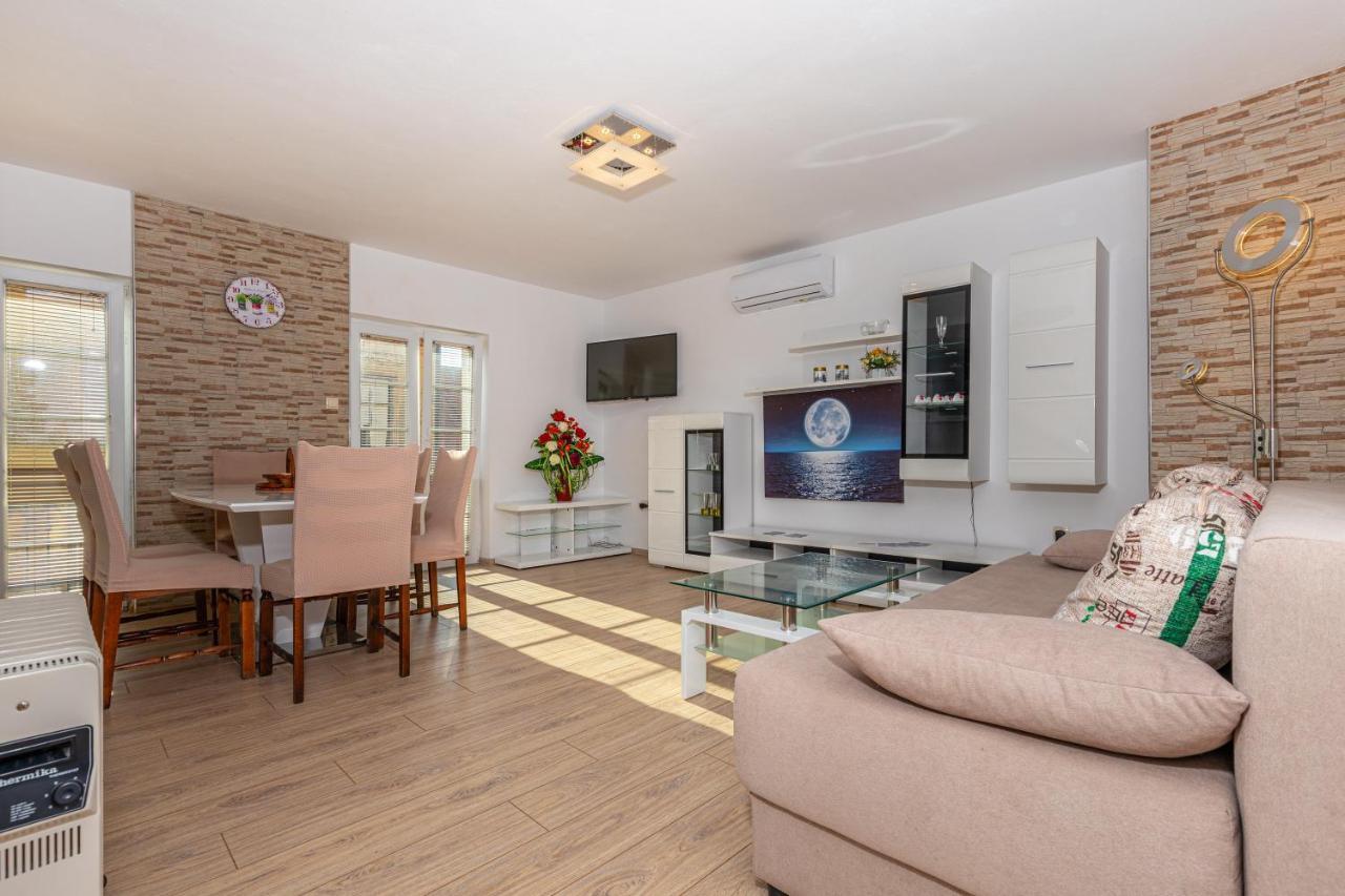 Apartman Sare Криквеница Екстериор снимка